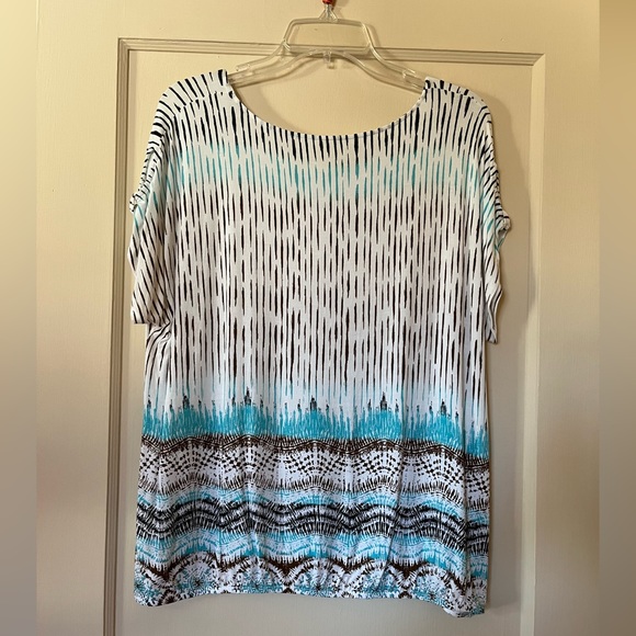 Shirt - Picture 2 of 3